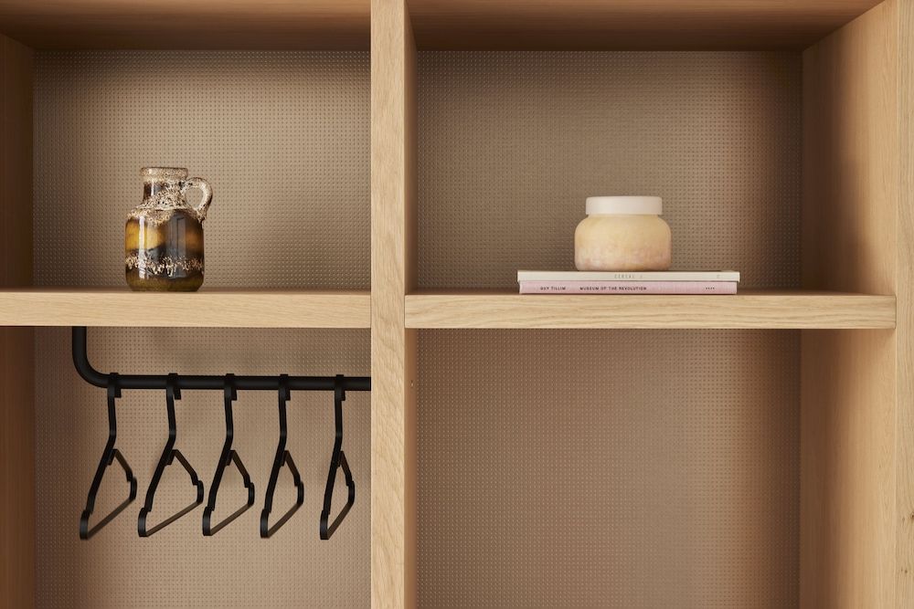 undefined Beckett Locke 4