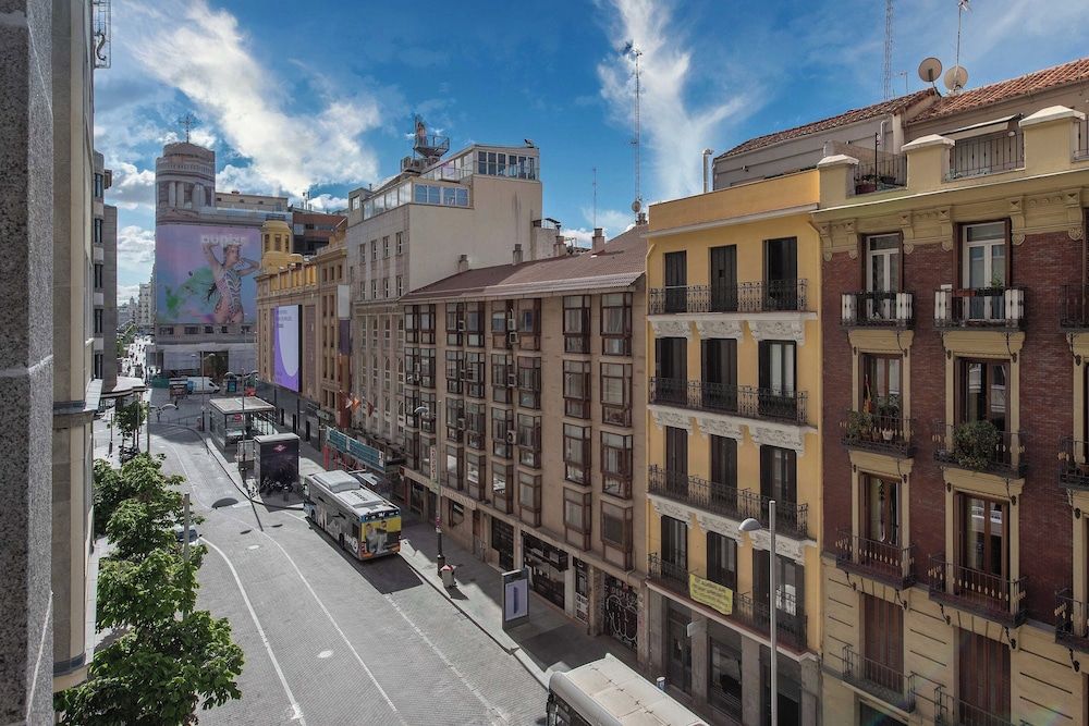 undefined Aloft Madrid Gran Via 3