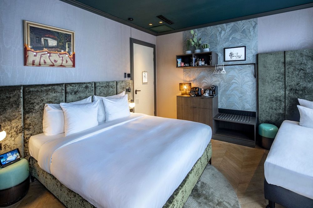 undefined The Highlander 5