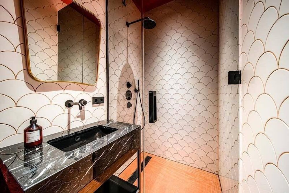 The Highlander Deluxe Double Room, 1 King Bed 11