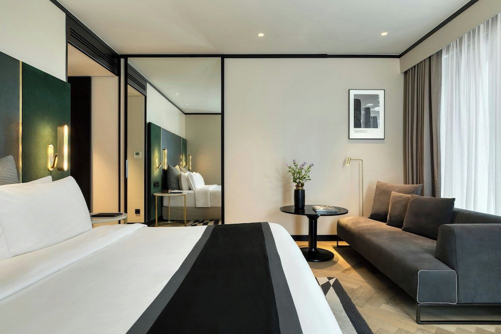 Executive Room, 1 King Bed