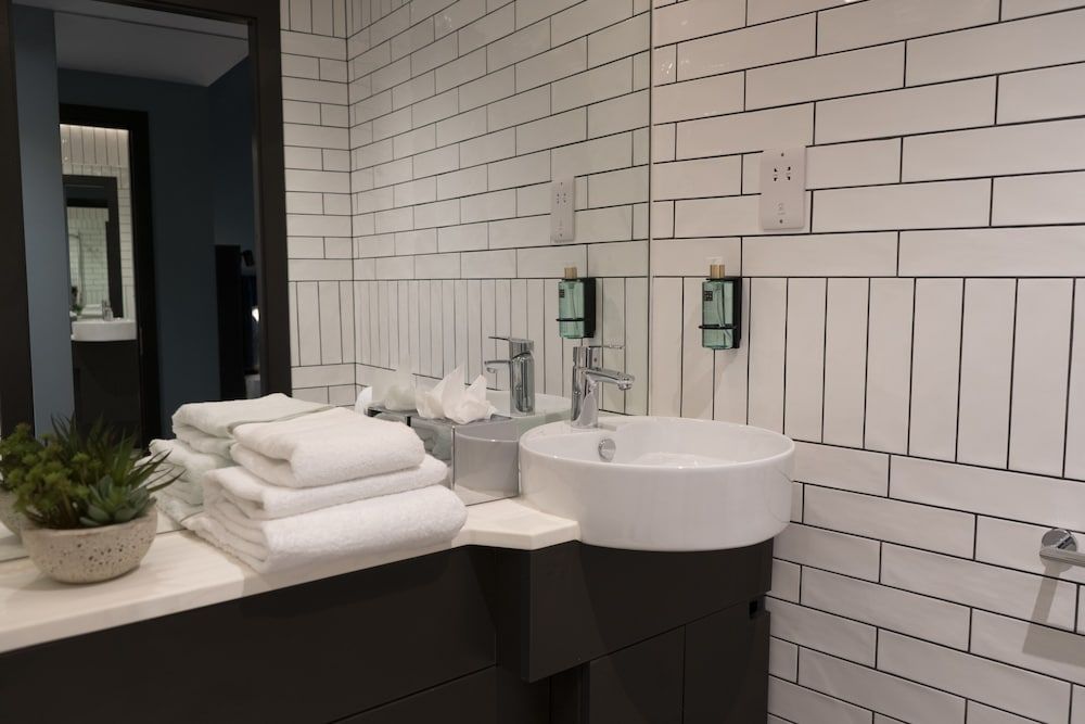 undefined Dublin One Hotel 9