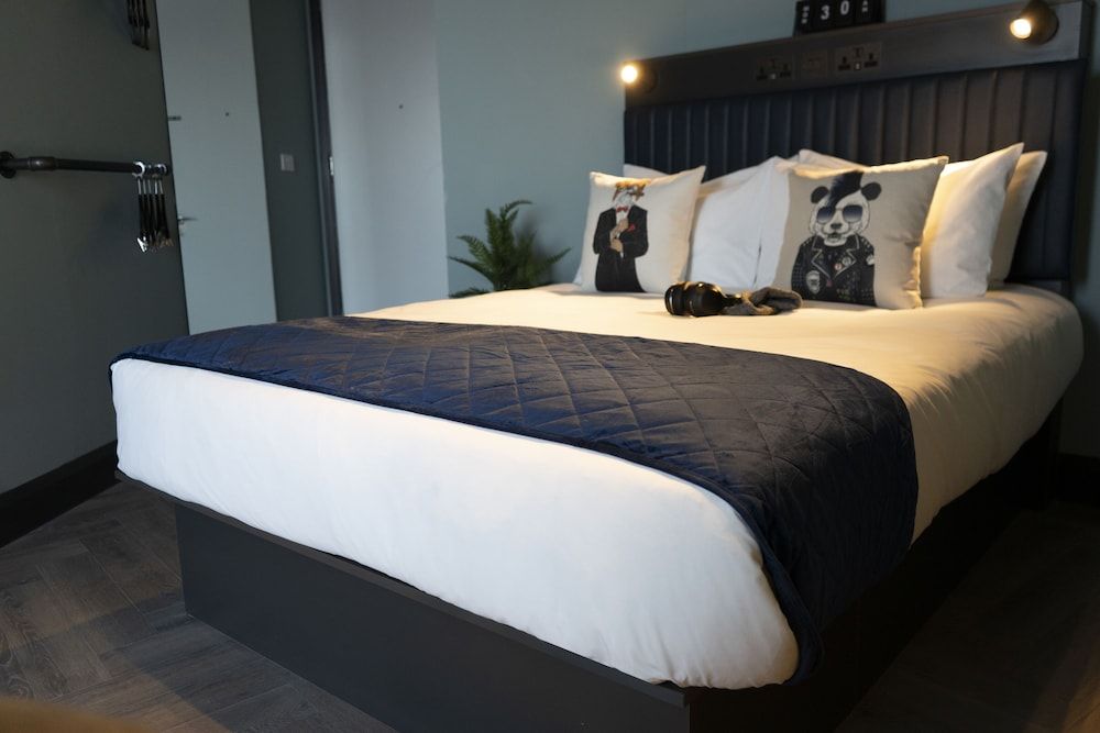 undefined Dublin One Hotel 5