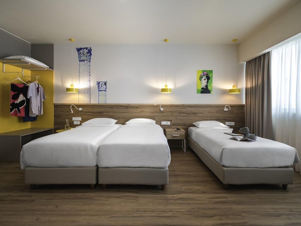 undefined ibis Styles Athens Routes 3