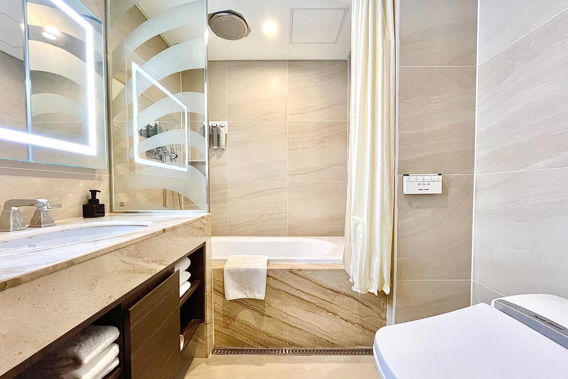 3 Single Beds, Studio Room, Non-Smoking