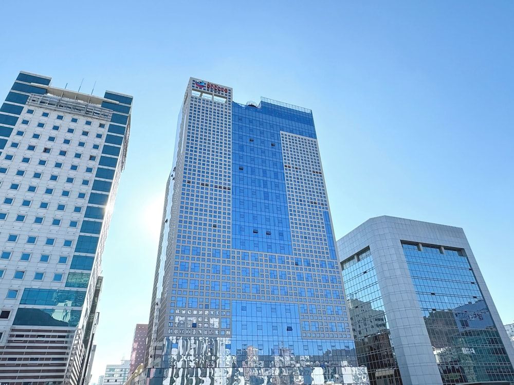 undefined Ramada Encore by Wyndham Busan Station 10