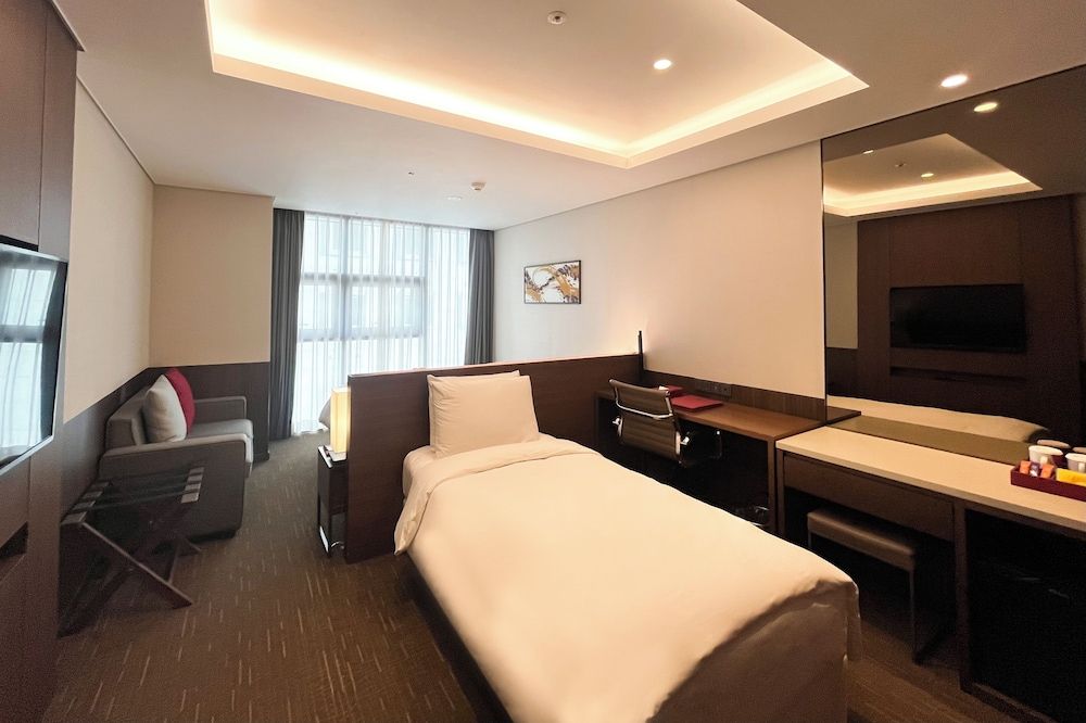 undefined Ramada Encore by Wyndham Busan Station
