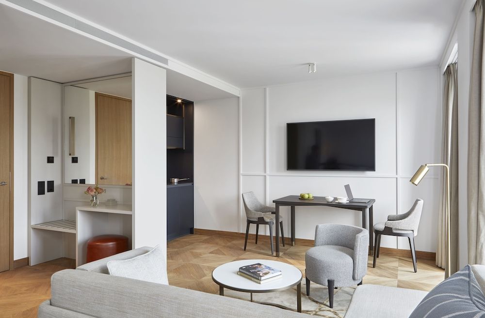 Alex Lake Zürich Design Double Room 5