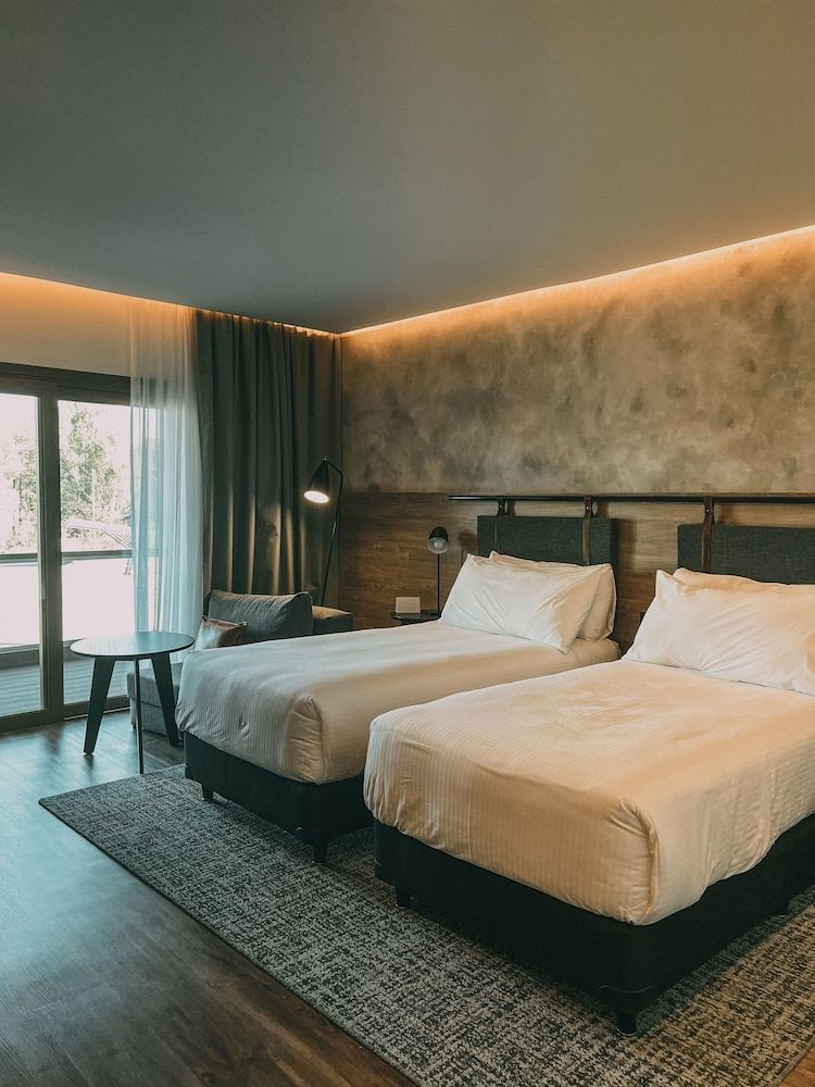 Böden Hotel by AKEN Soul Panoramic Twin Room 4