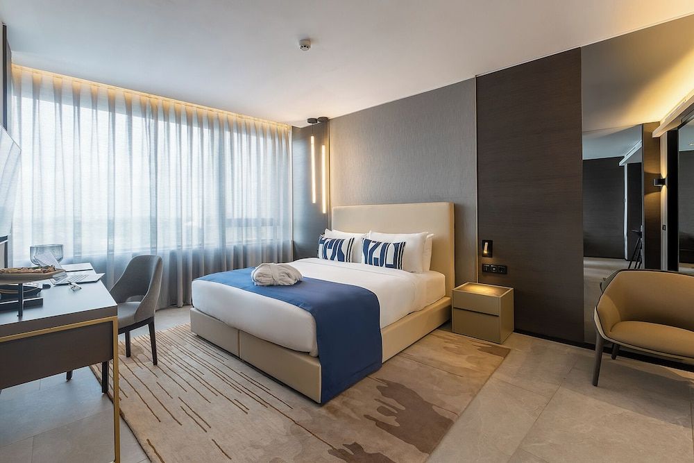 Noom hotel Abidjan Plateau Deluxe Apartment, Lagoon View 2