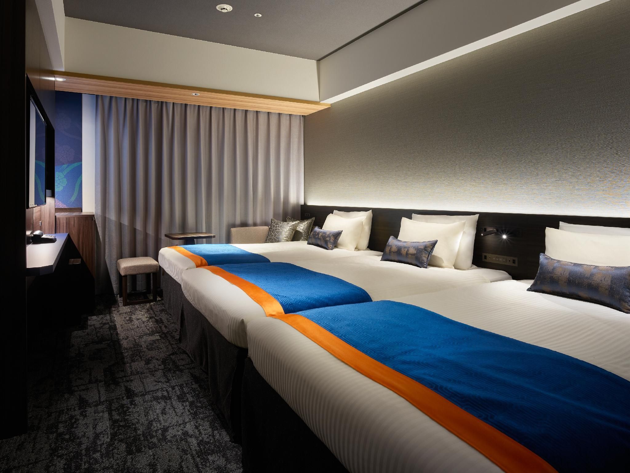 Superior - 2 Beds 1 Extra