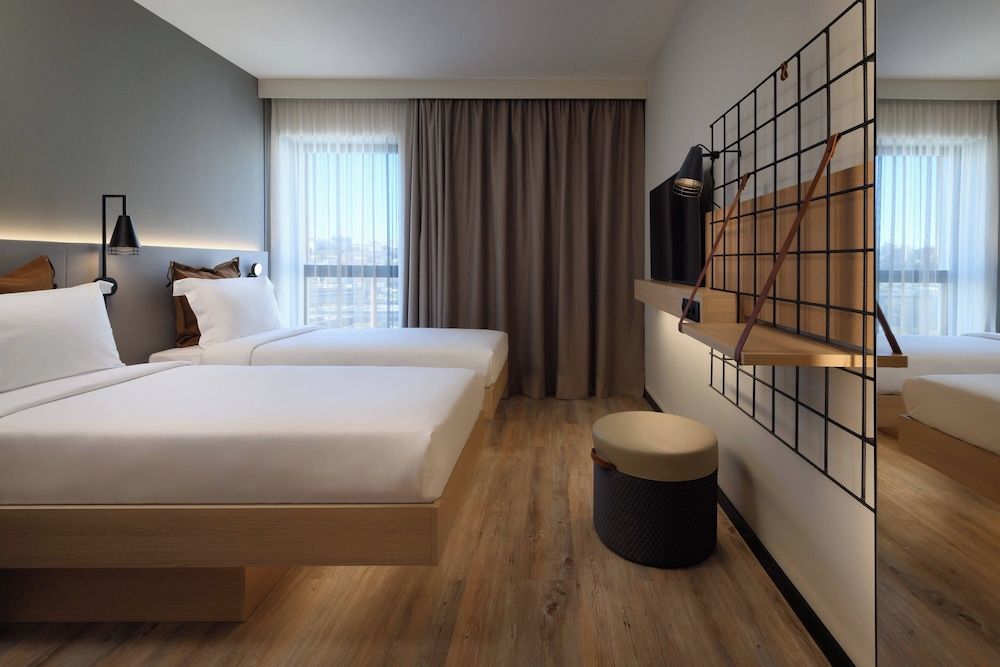 undefined Moxy Lisboa Oriente 3