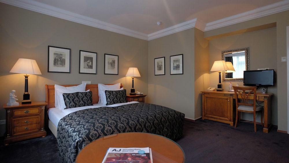 undefined Apollofirst Boutique Hotel 4