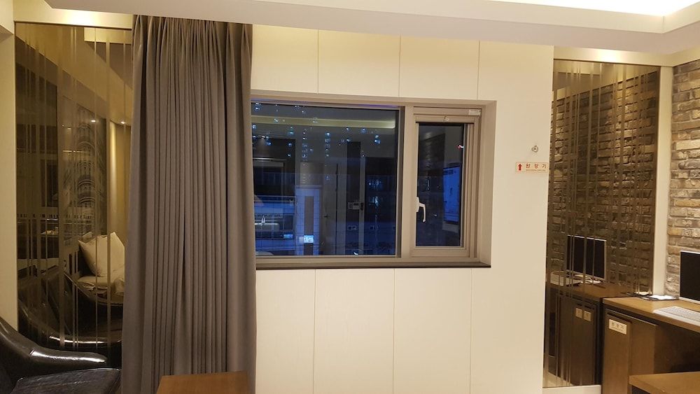 Pohang Hotel View Standard Double Room, Non Smoking, City View 5