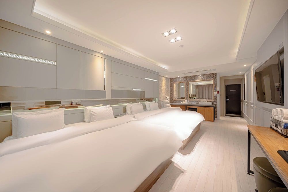 Pohang Hotel View Premium Twin Room, Non Smoking, Ocean View 4