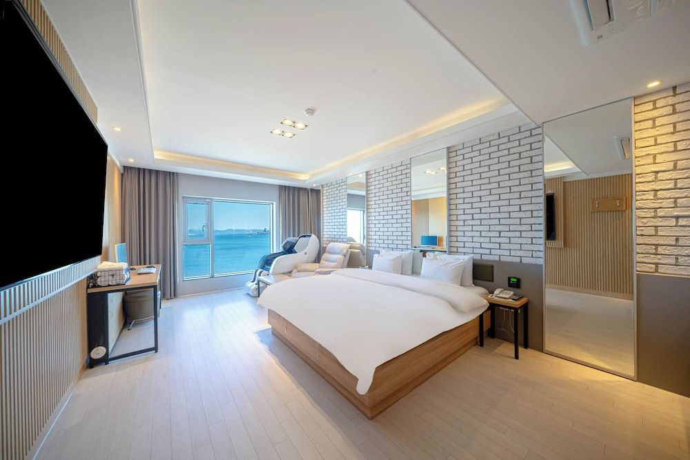 Pohang Hotel View Premium Double Room, Non Smoking, Ocean View 3