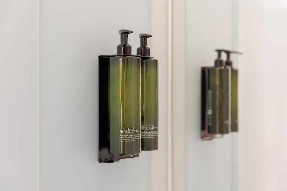 Maxhotel Amsterdam Airport Schiphol Standard Double Room 4