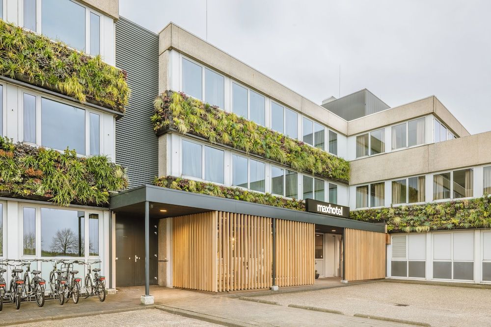 undefined Maxhotel Amsterdam Airport Schiphol 6