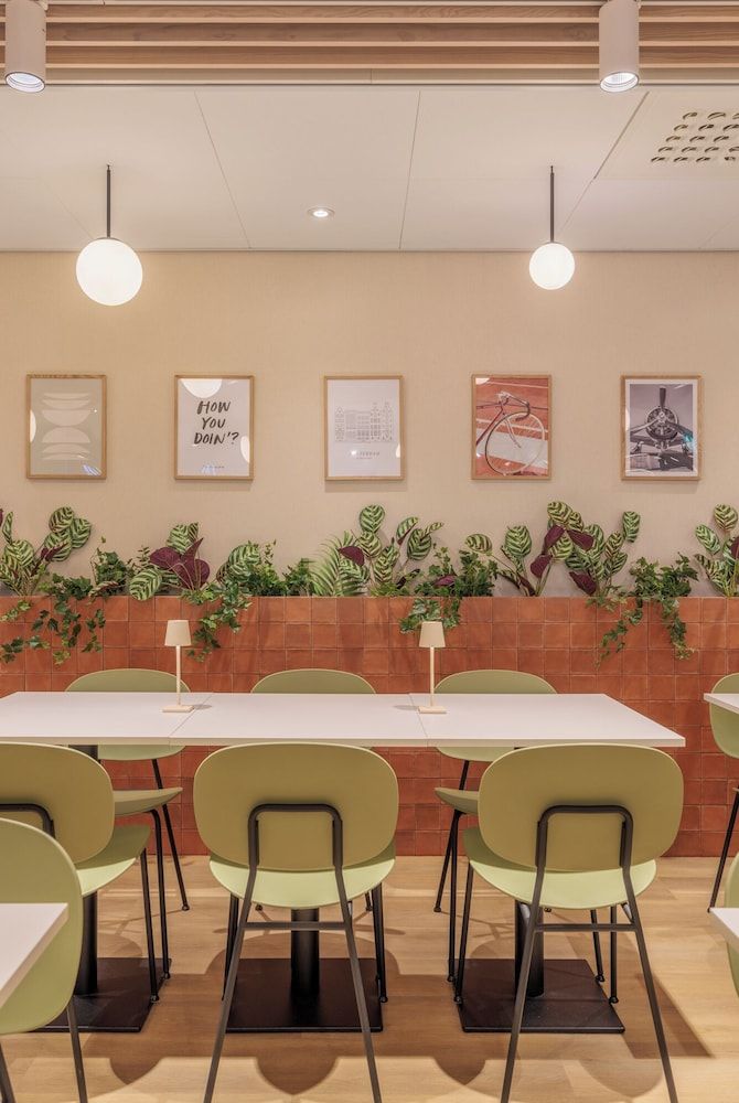 undefined Maxhotel Amsterdam Airport Schiphol 10