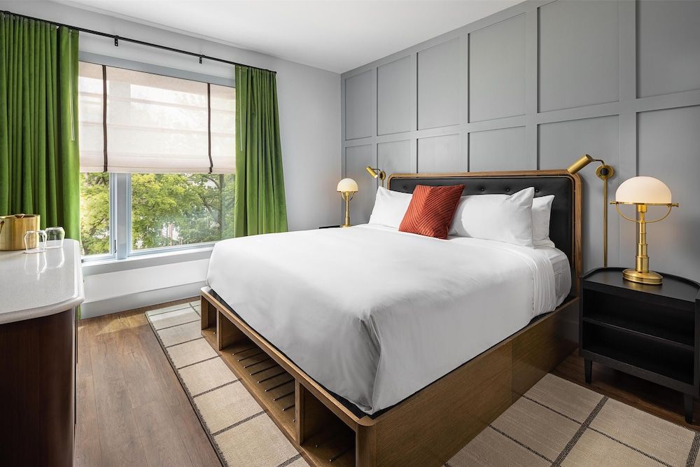 undefined Wylie Hotel Atlanta, Tapestry Collection by Hilton 2