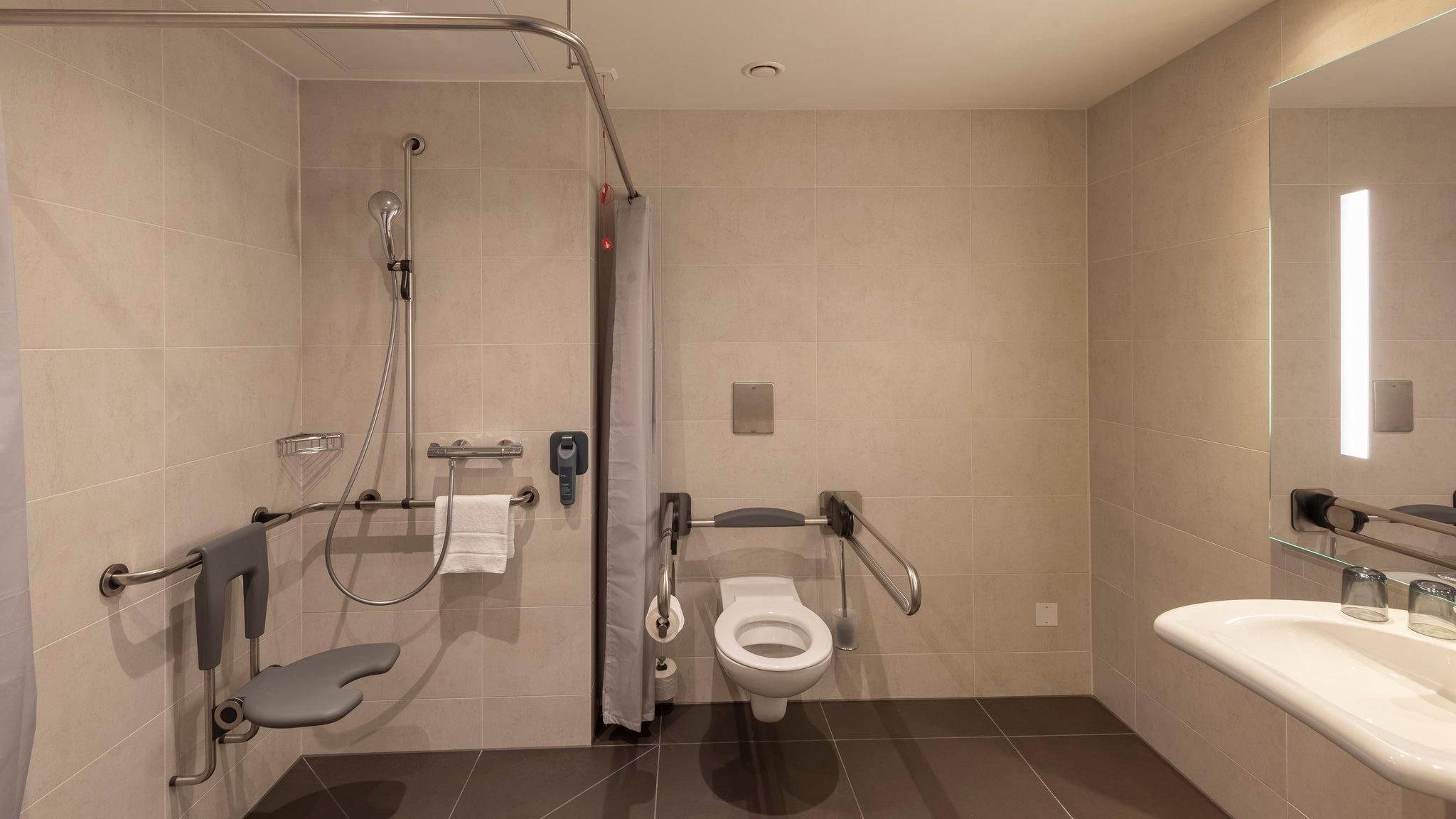 undefined Holiday Inn Hamburg - Berliner Tor by IHG 6