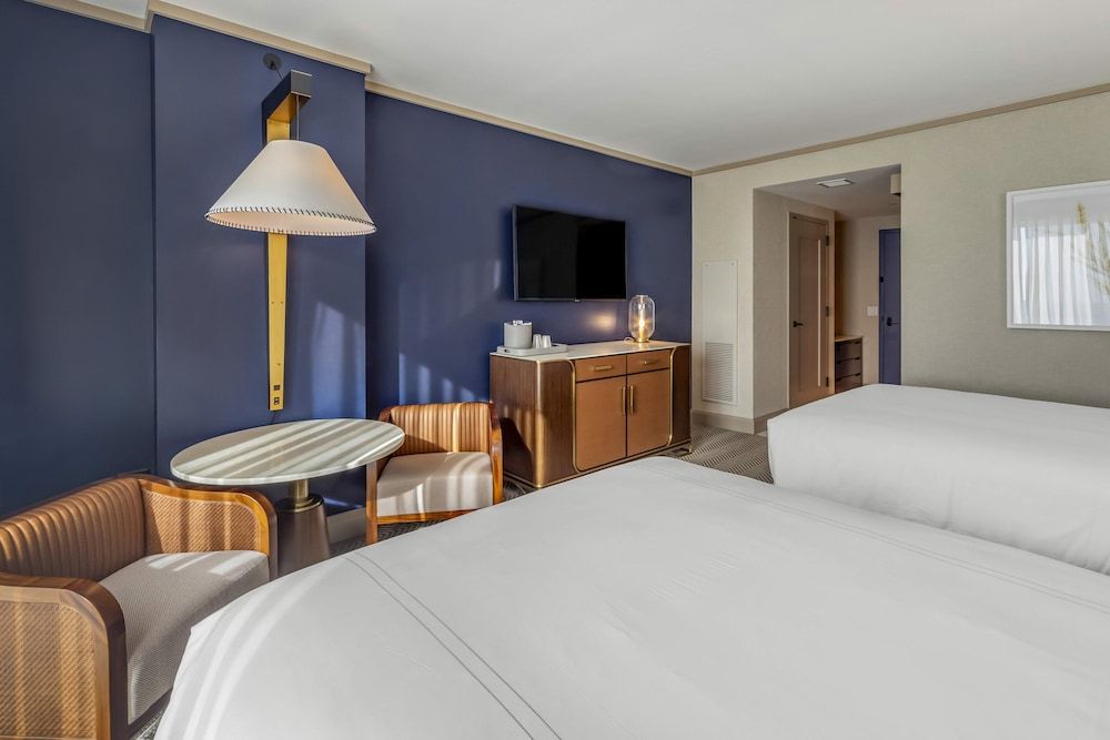 Omni Oklahoma City Hotel Premier Room, 2 Queen Beds