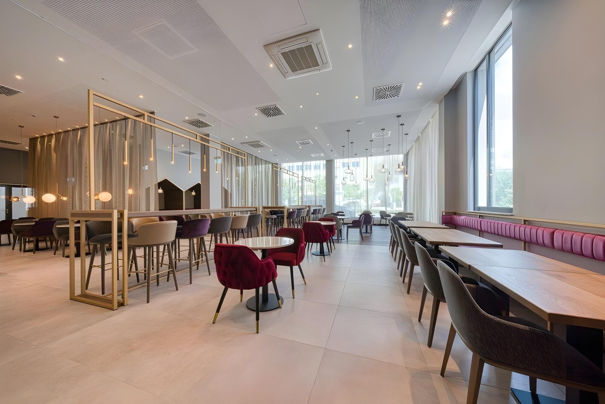 undefined PLAZA Premium Munchen 3