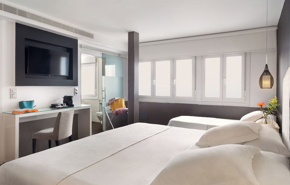 undefined Hotel Francisco I 8