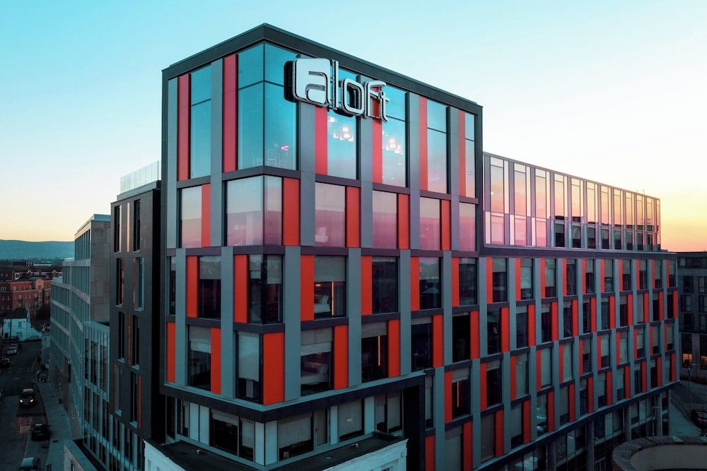 undefined Aloft Dublin City 9