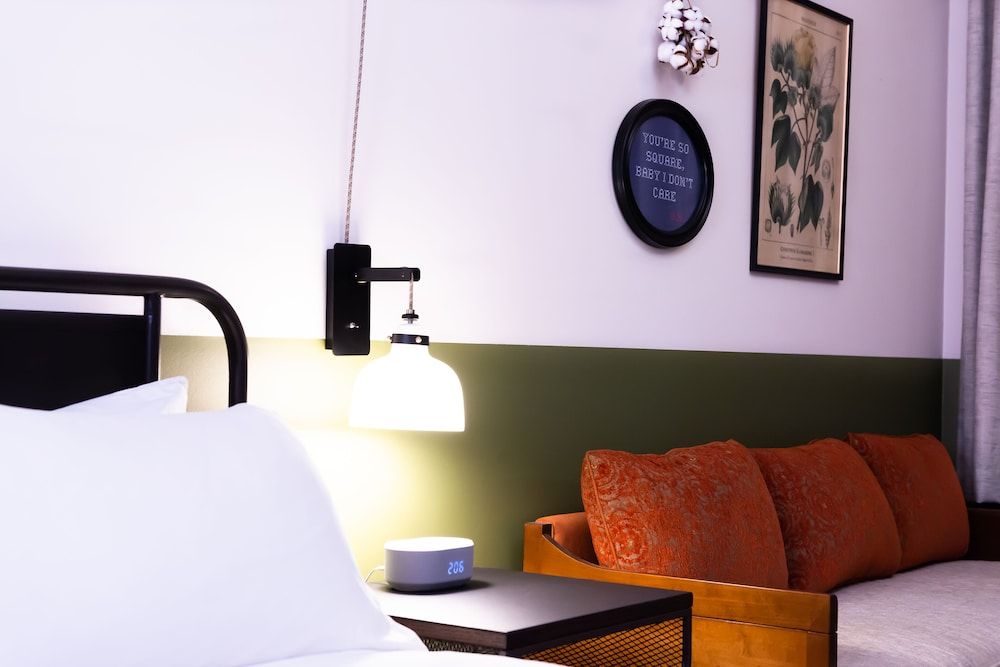 Cotton Court, by Valencia Hotel Collection Deluxe Double Room 8