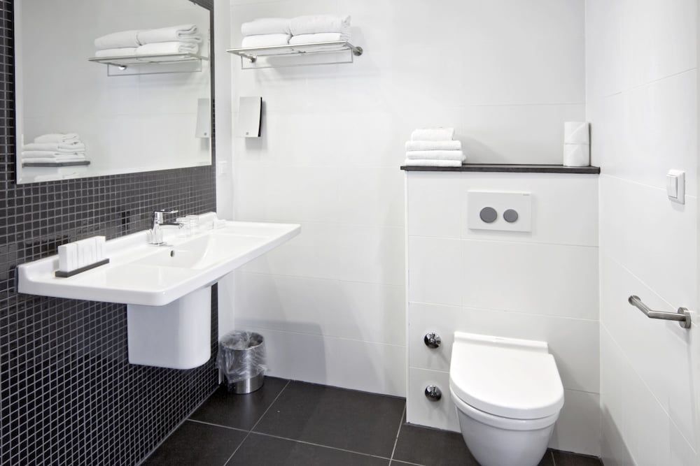 Hotel Nova Comfort Room, 2 Twin Beds 4