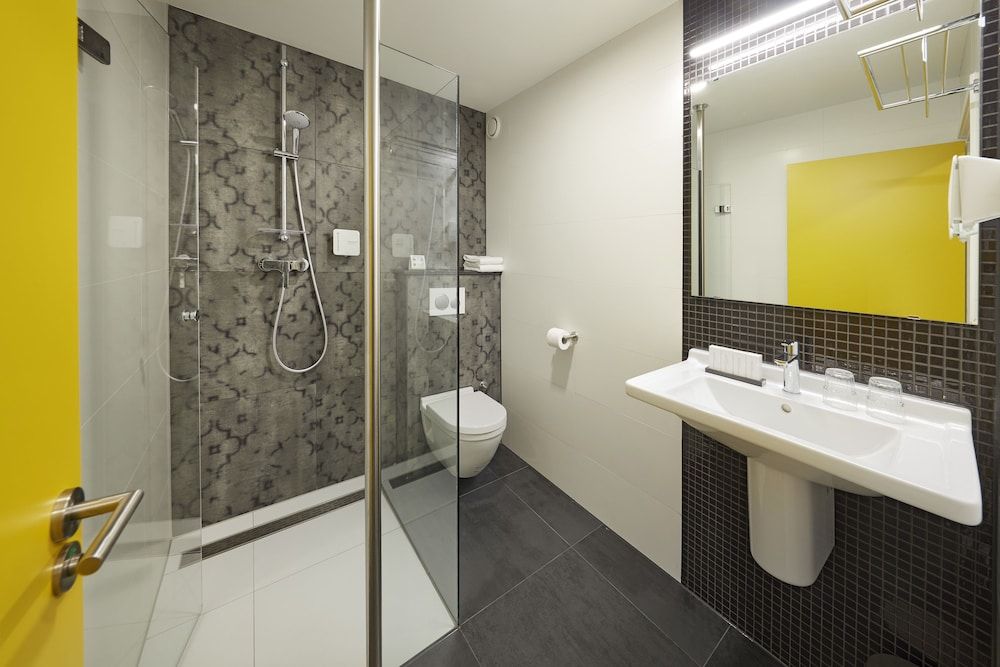 undefined Hotel Nova 10
