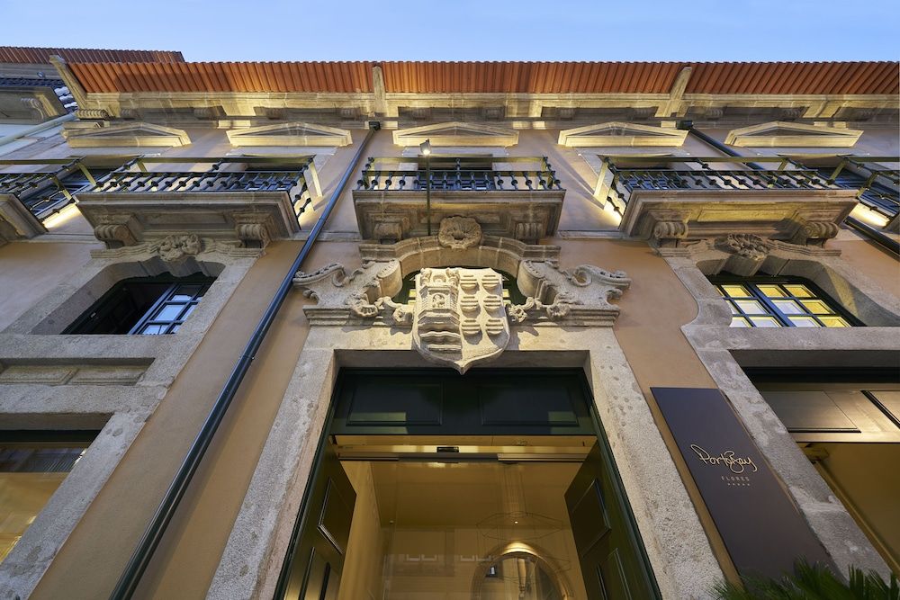 undefined PortoBay Flores 2