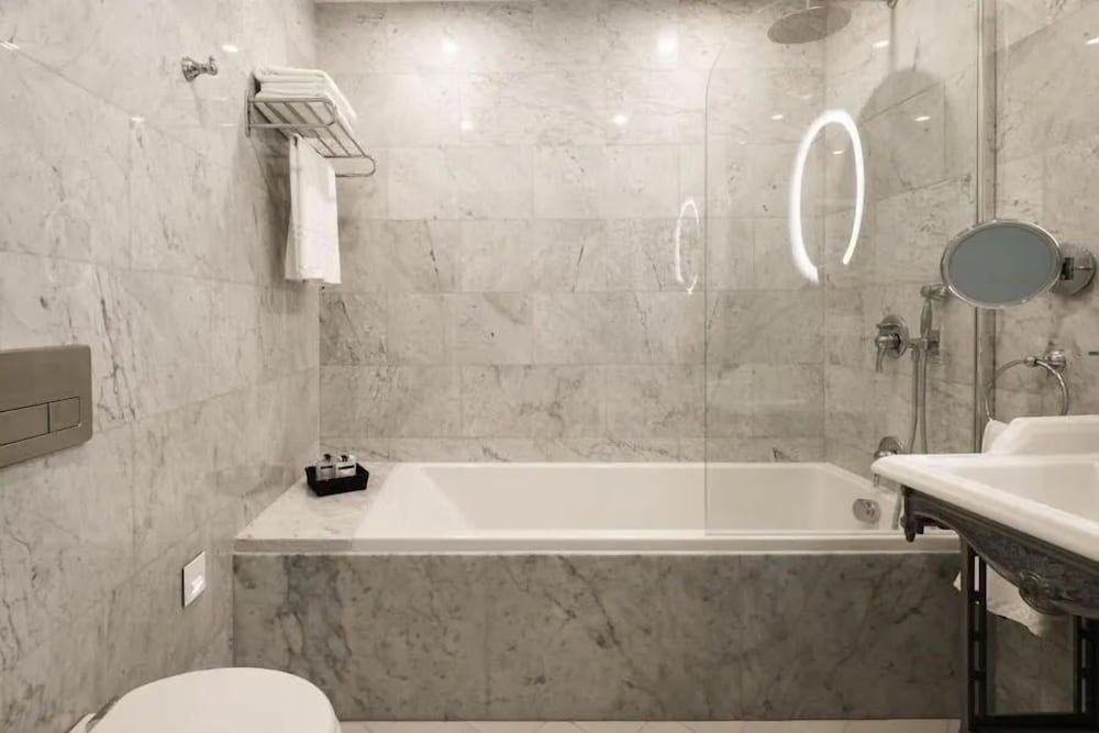 The Gomerino Hotel Deluxe Double or Twin Room 4