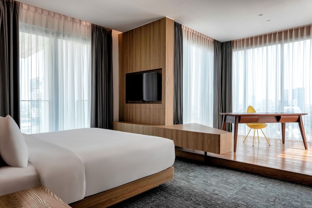 undefined Aloft South Jakarta 8