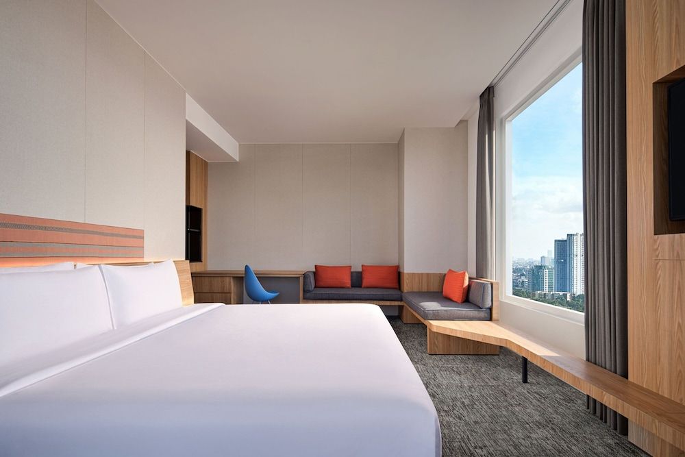 undefined Aloft South Jakarta 5