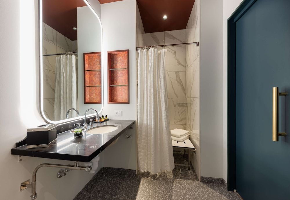 undefined Canopy by Hilton Chicago Central Loop 5