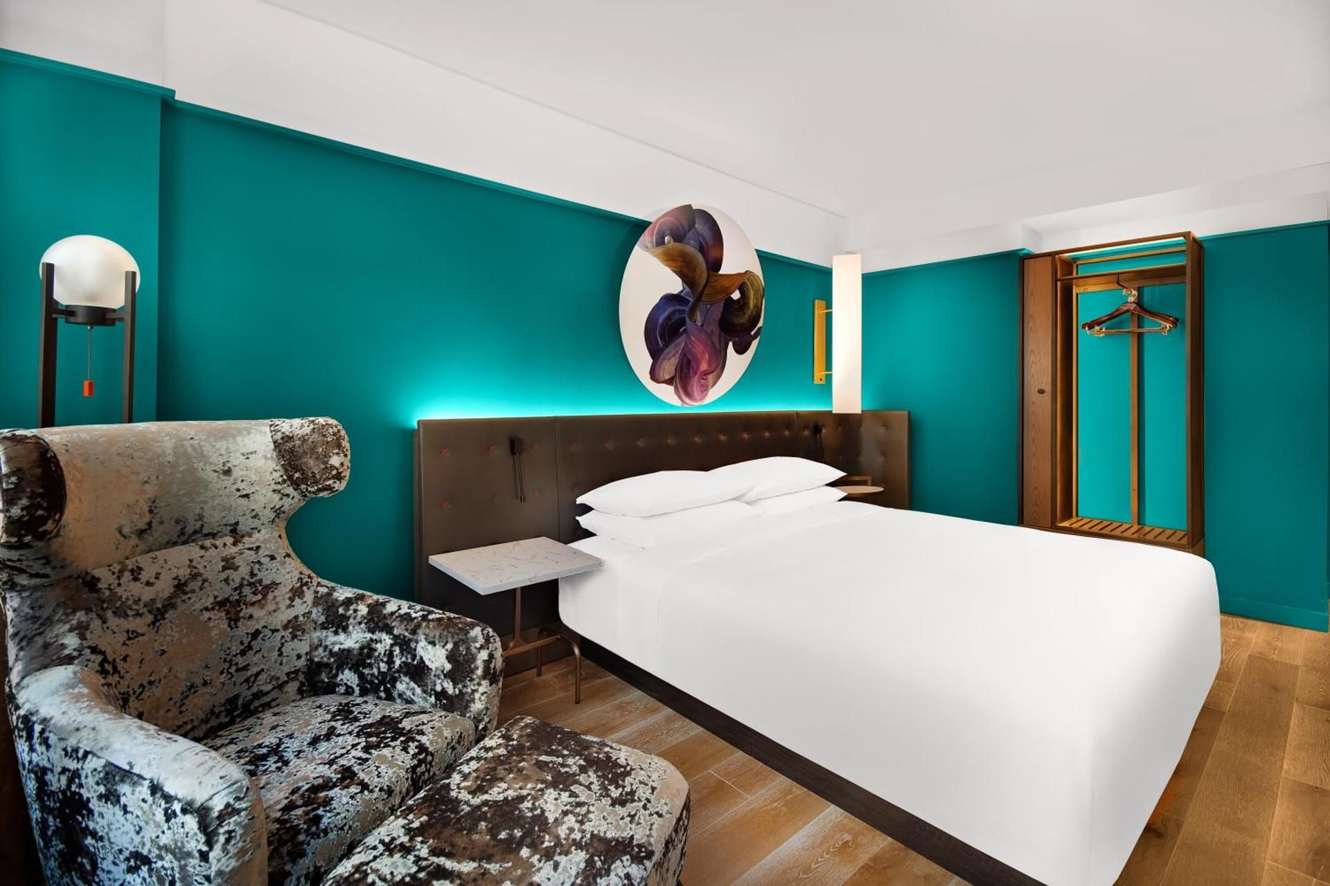 Standard King Bed