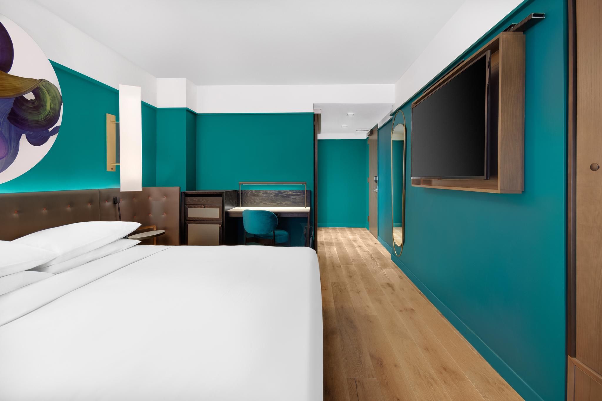 High Floor King Bed