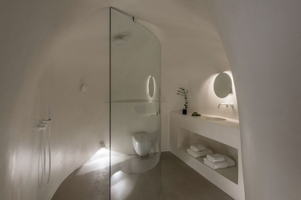 undefined The Saint Hotel 10