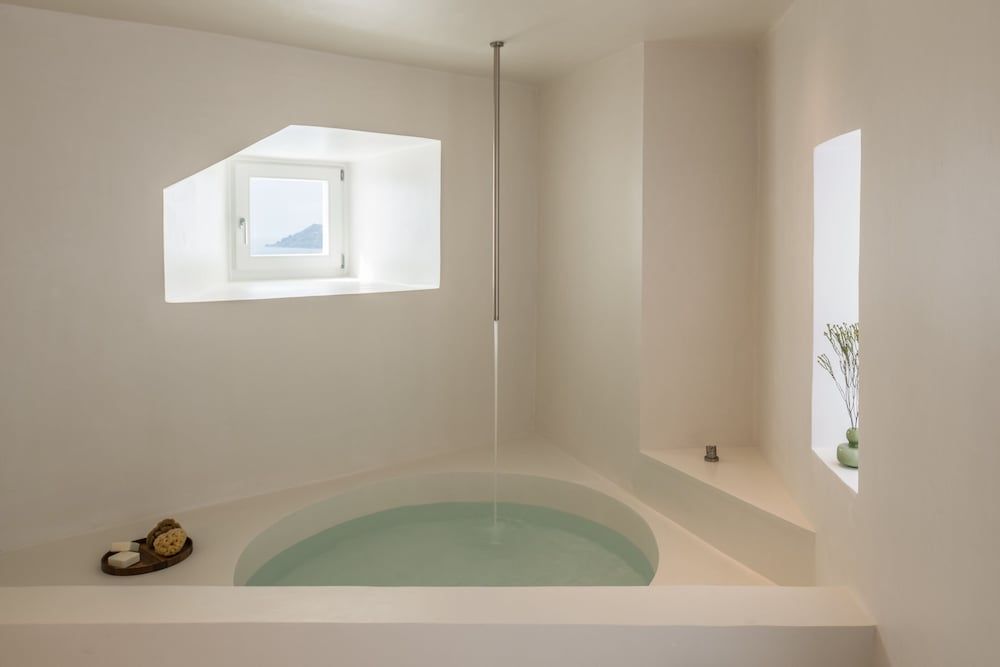 undefined The Saint Hotel 9