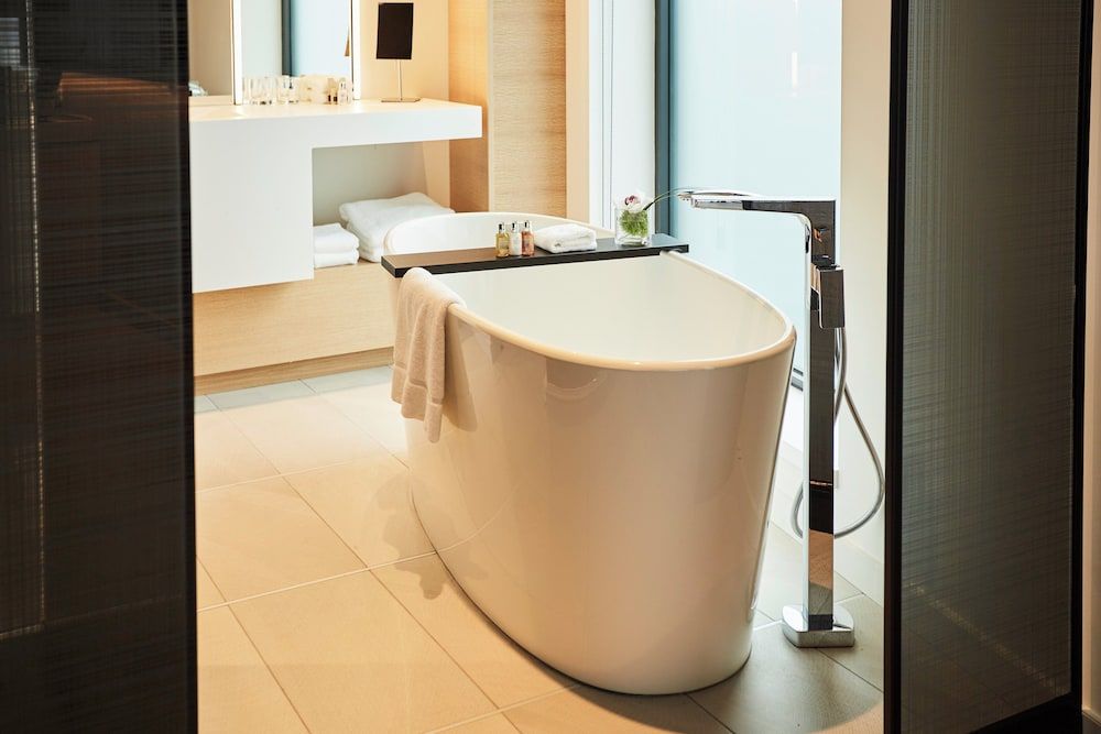 undefined Le Germain Hotel Ottawa 9
