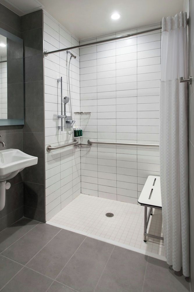 undefined TownePlace Suites by Marriott New York Long Island City/Manhattan View 8