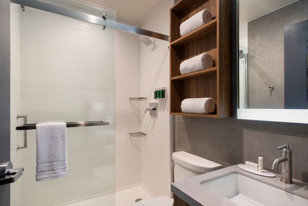 undefined TownePlace Suites by Marriott New York Long Island City/Manhattan View 7