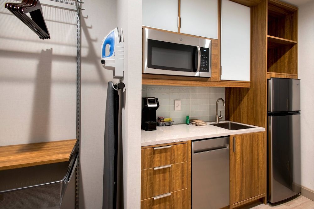 undefined TownePlace Suites by Marriott New York Long Island City/Manhattan View 2