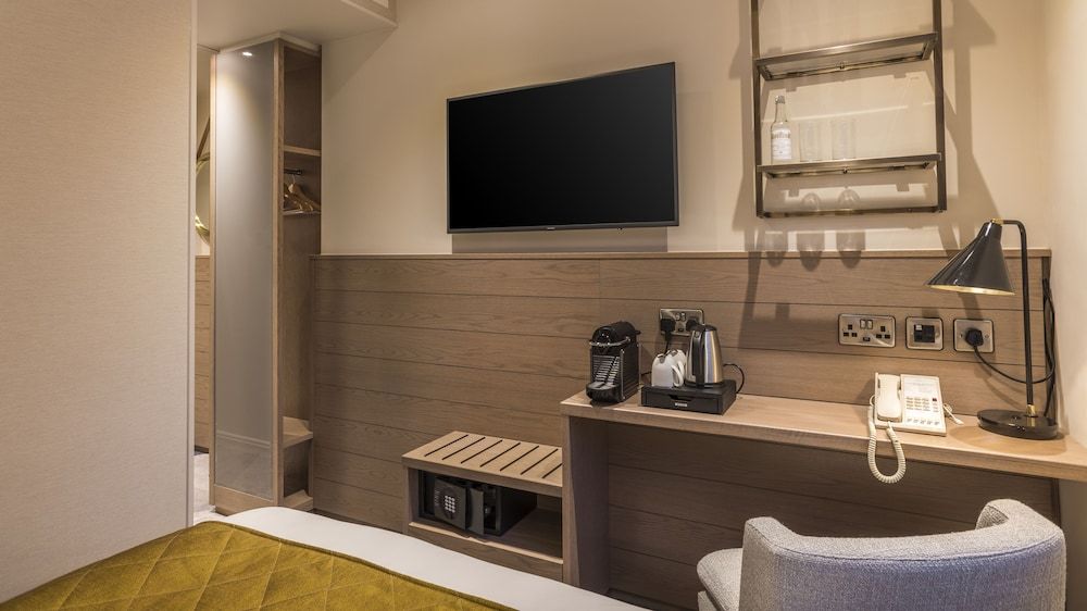 Sloane Place Cosy Double 3