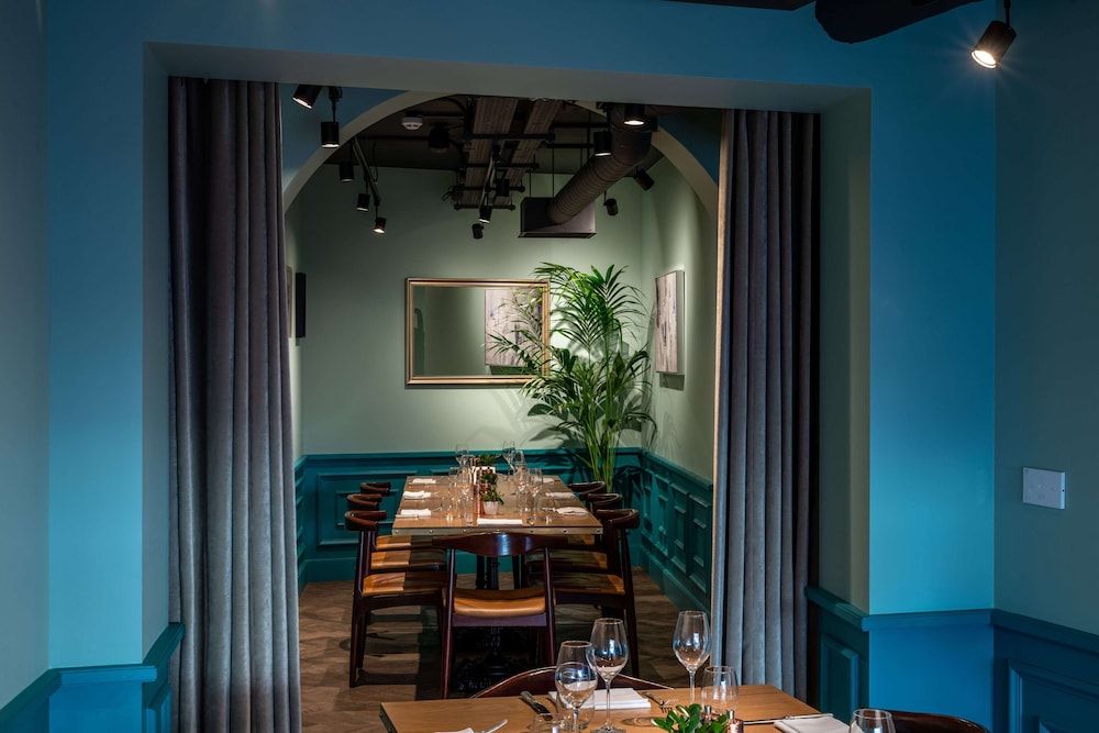 undefined Sloane Place 9