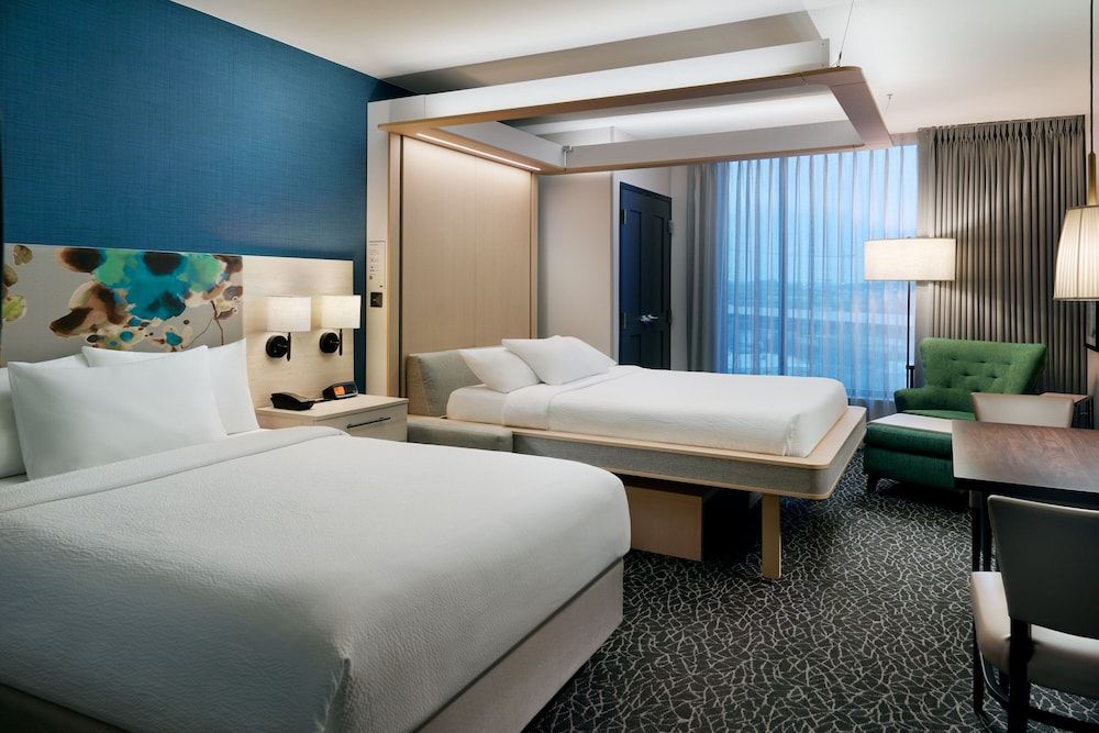 Studio, 2 Queen Beds (Mobility Accessible, Tub)