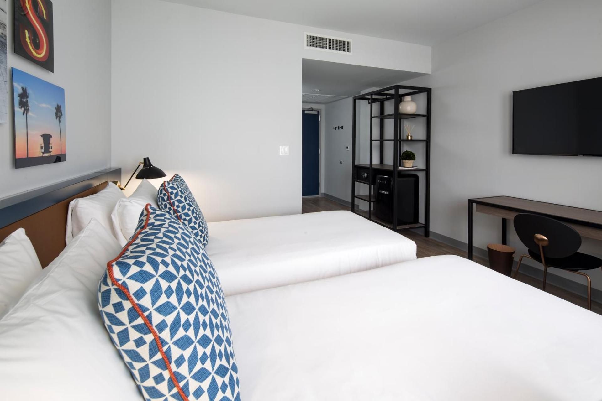 undefined Hotel Rendale Miami Beach 5