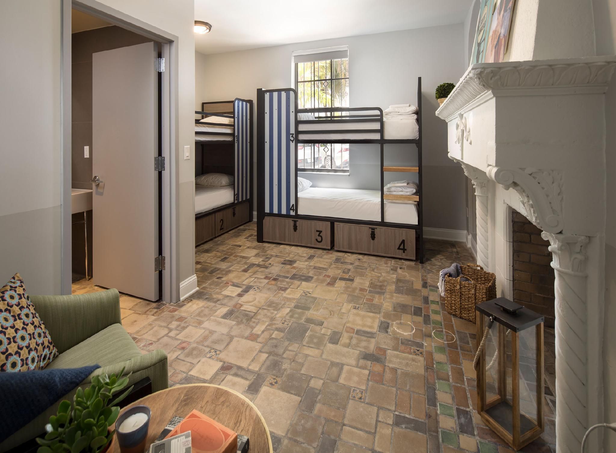 undefined Hotel Rendale Miami Beach 8